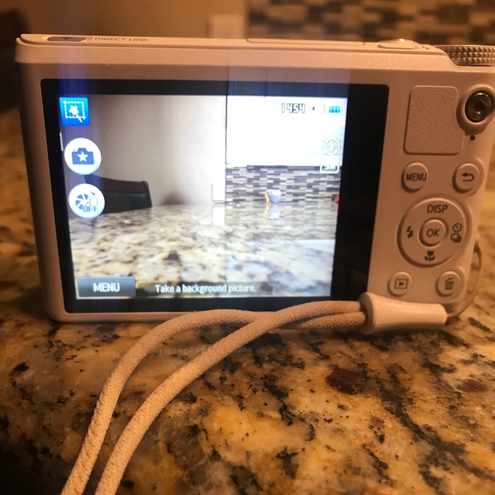Samsung camera - Picture 4 of 5